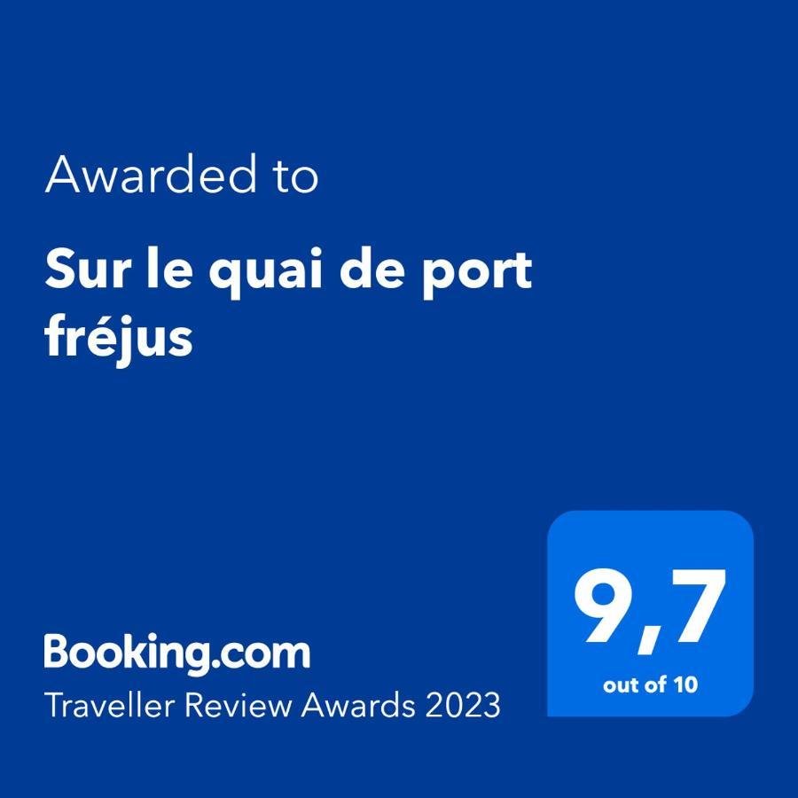 Appartement Sur le quai de port fréjus Extérieur photo